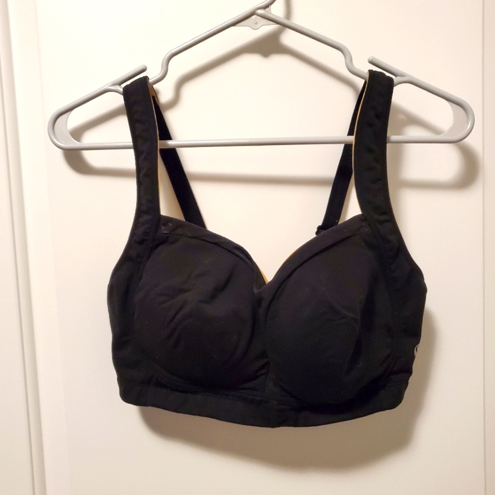 2/$79 LululemonTataTamer 36DD high impact sports…